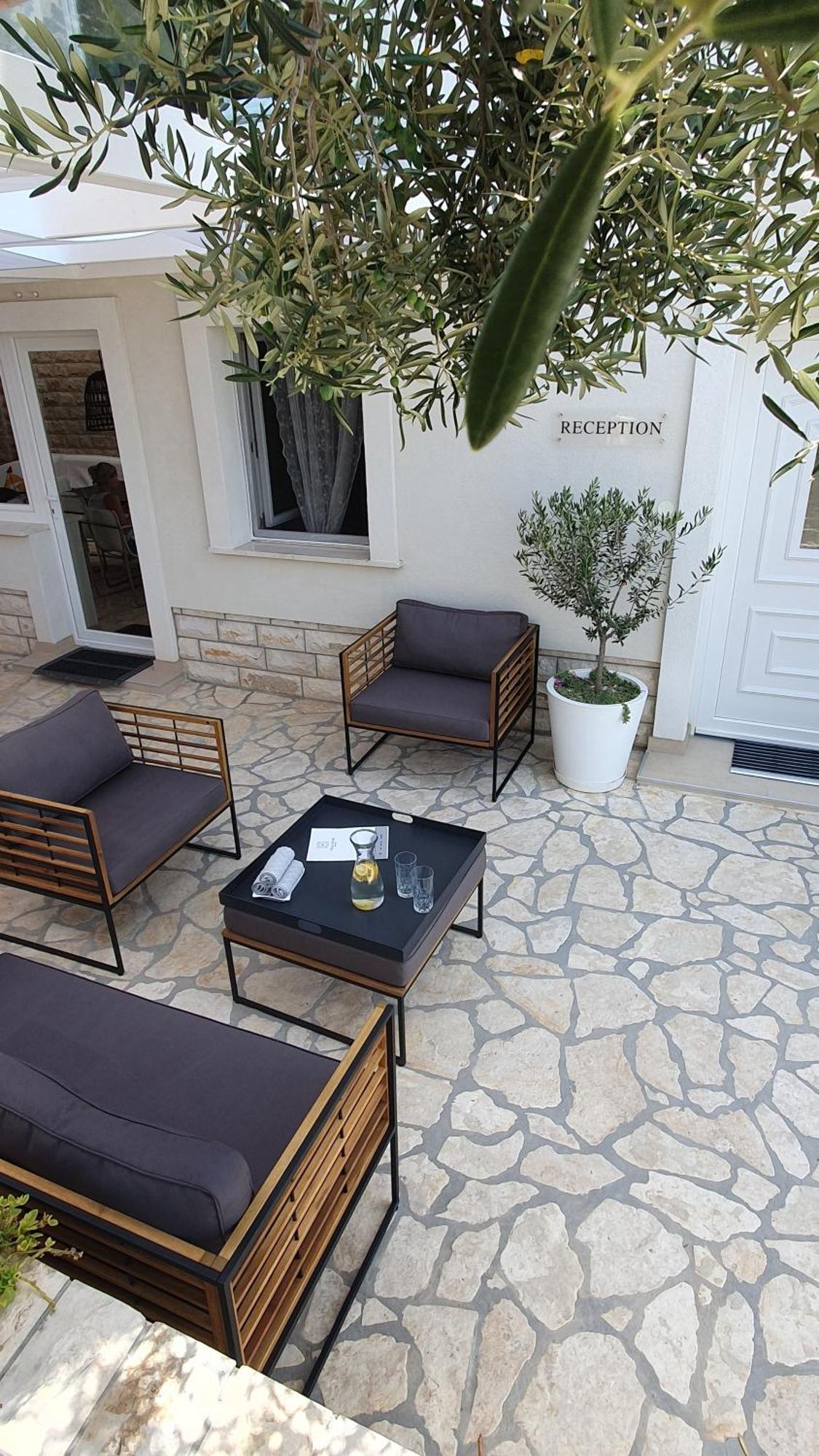 Hvar Ii Apartman *